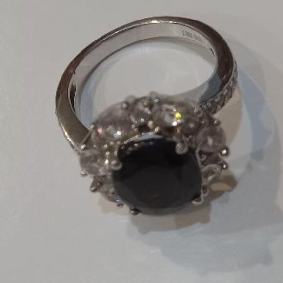 London blue topaz flower ring - Picture 7 of 11